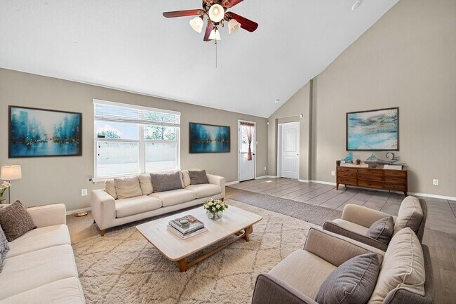 Foto del edificio - 2926 Indwarra Ct