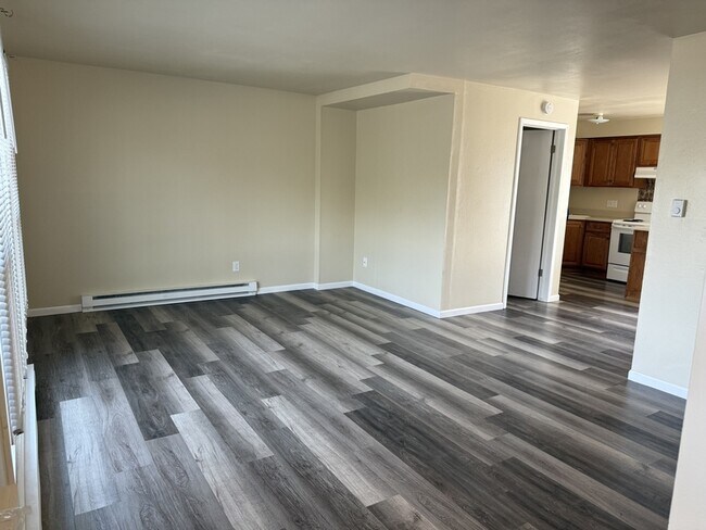 Building Photo - 715 S Timmers Ln