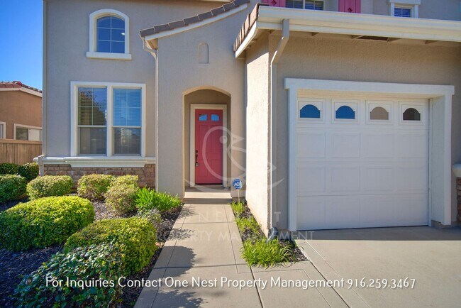 Foto del edificio - Fantastic - one of a kind 5 bdrm 4 bth home with pool
