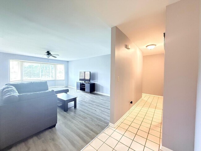Foto del edificio - 3108 Roberts Dr