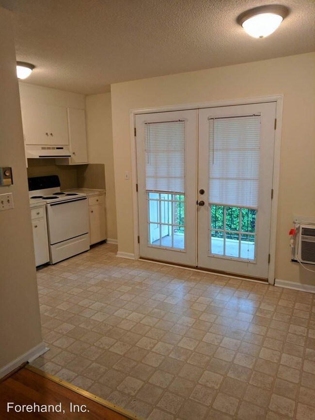137 East St, Madison Heights, VA 24572 Condo for Rent in Madison