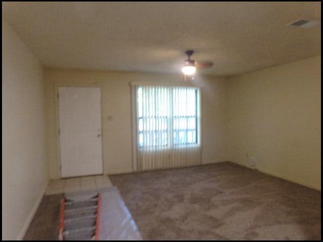 Building Photo - 610 S Maple St