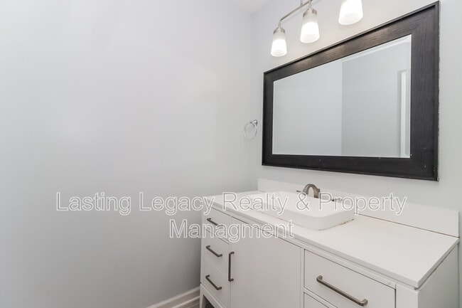 Photo - 2325 15th St NE Apartment