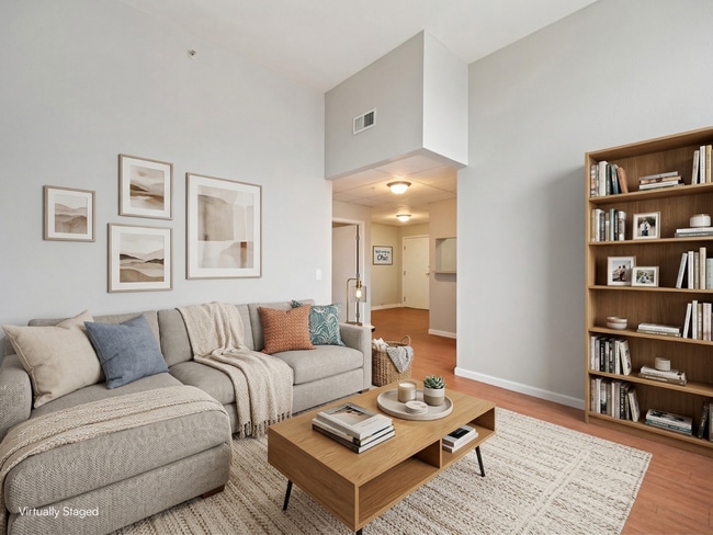 Building Photo - Affordable, Spacious Living at Flyers Landing, Fairborn