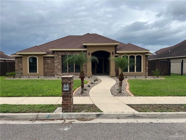 Building Photo - 3012 La Puerta Ave
