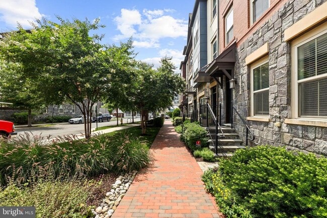 Foto del edificio - 1737 13th St S