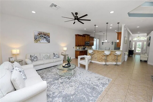 Foto del edificio - Ready for immediate occupancy!