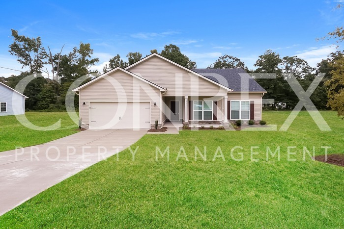 Primary Photo - Stunning 4 Bedroom Home in Thomson with Gr...