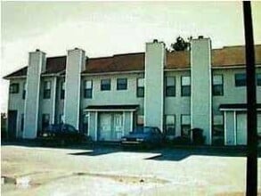 Building Photo - 275 Pine Shadow Dr