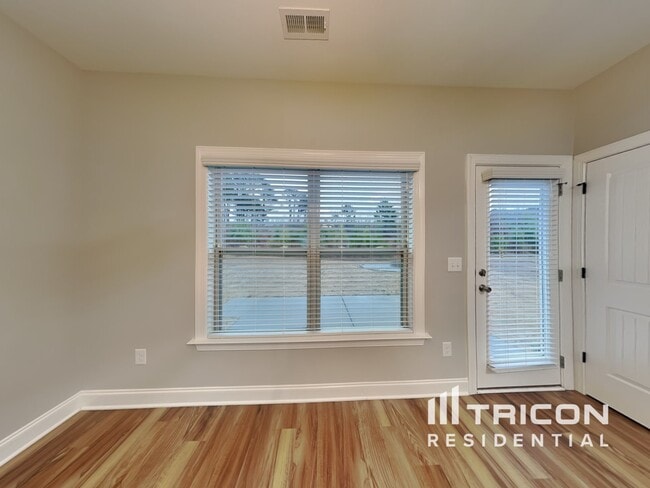 Building Photo - 837 Lakemont Drive Clayton NC