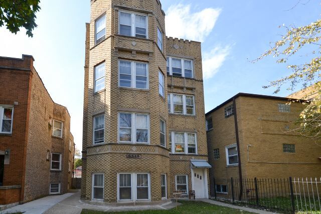 Foto principal - 6326 N Artesian Ave