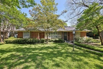 Building Photo - 7204 Meadow Lake Ave