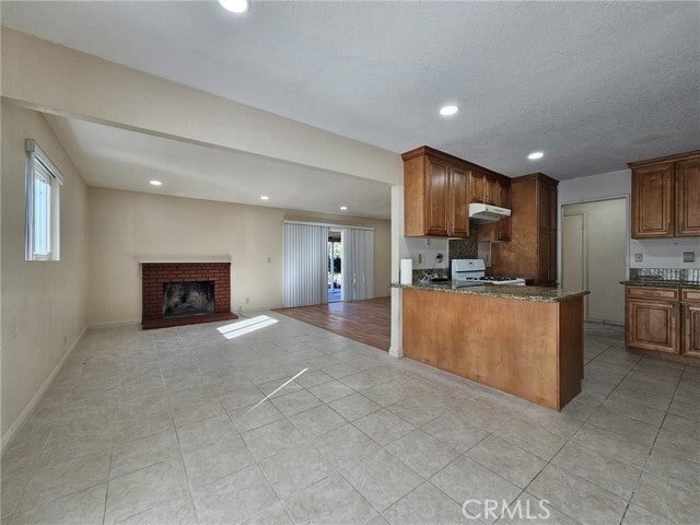 Primary Photo - 13621 Malibu St