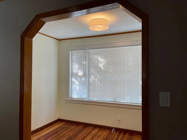 Foto del edificio - 8735 81st Ave