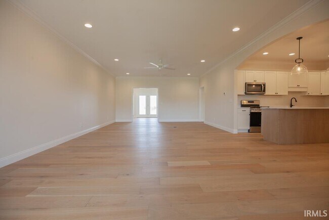 Foto del edificio - 3351 White Oak Trl