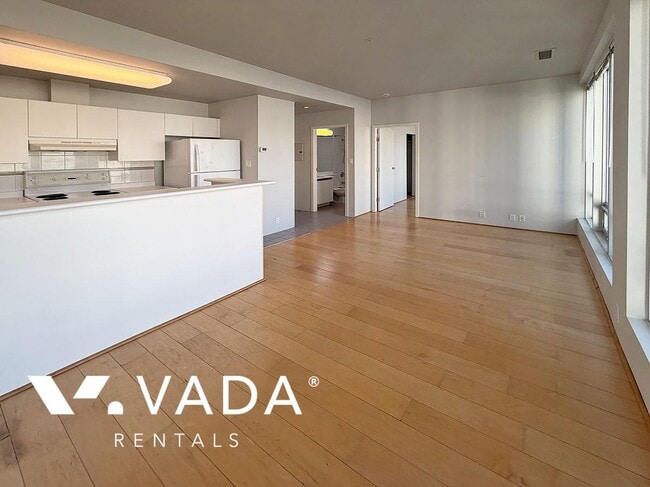 Building Photo - Electra 1 BR APT Rental 510-989 Nelson St Vancouver: VADA