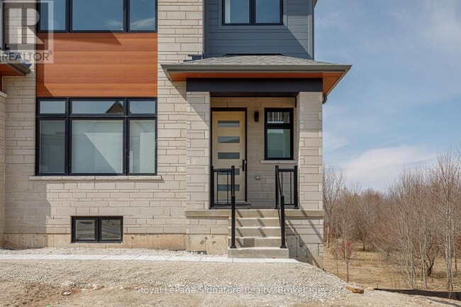 Building Photo - 114 Clement Ln