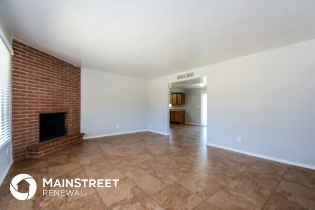 Foto del edificio - 7627 E 42nd St