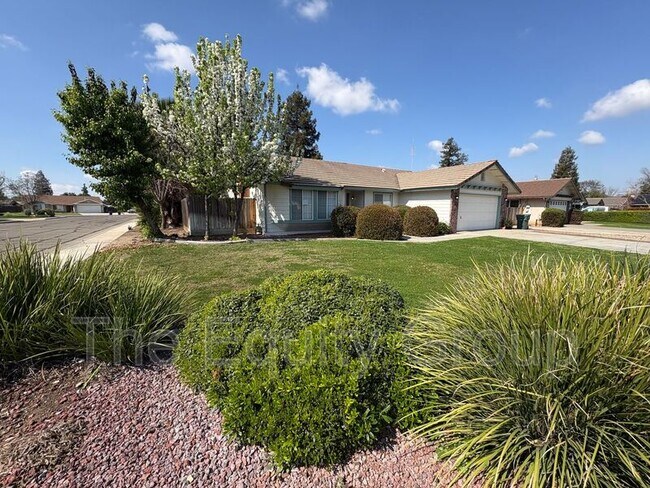 Foto del edificio - 420 Benjamin Ct