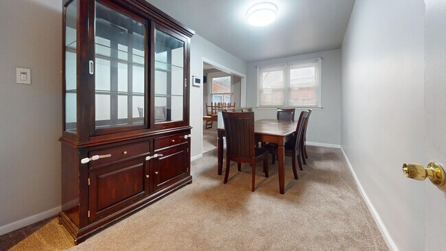 Foto del edificio - Furnished 3 Bedorom House for Rent