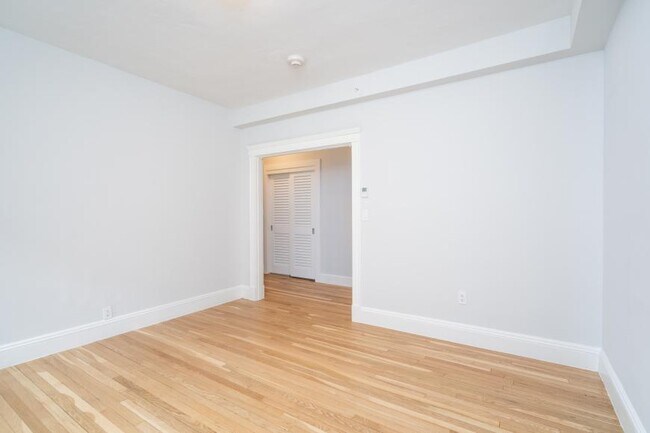 Foto del edificio - 2 bedroom in Cambridge MA 02140
