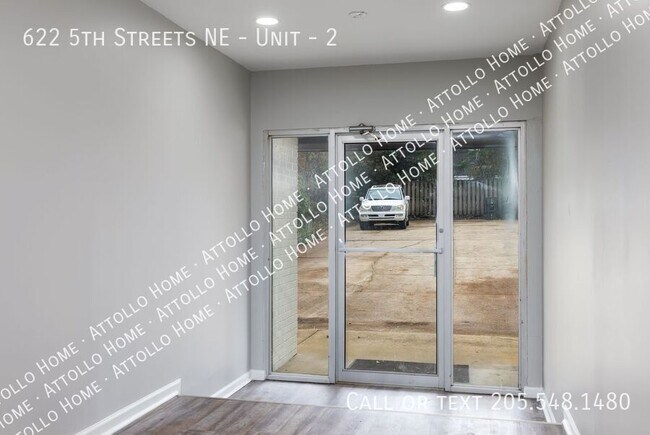 Foto del edificio - 622 5th St NE