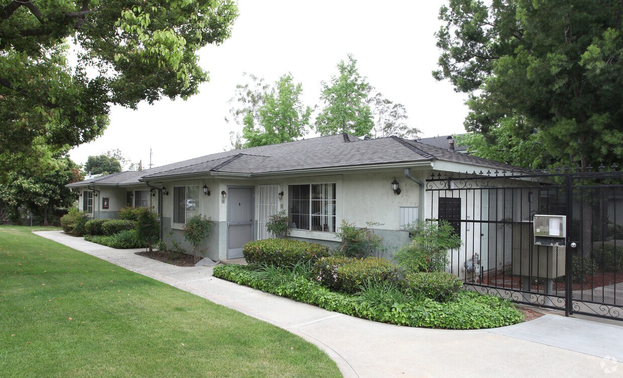 Anza Terrace Seniors Only 55+ Apartments in El Cajon, CA