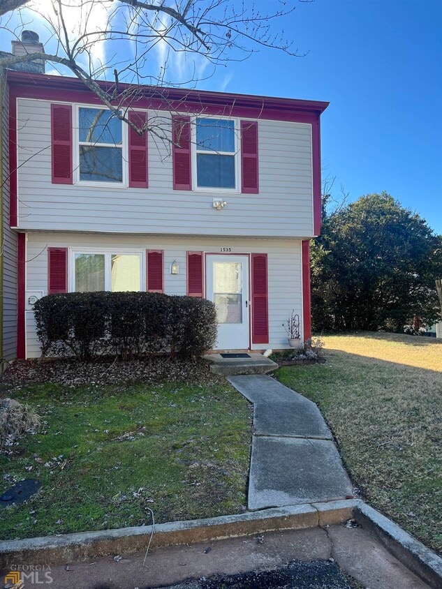 1535 Inverness Dr, Stone Mountain, GA 30083 Townhome Rentals in Stone