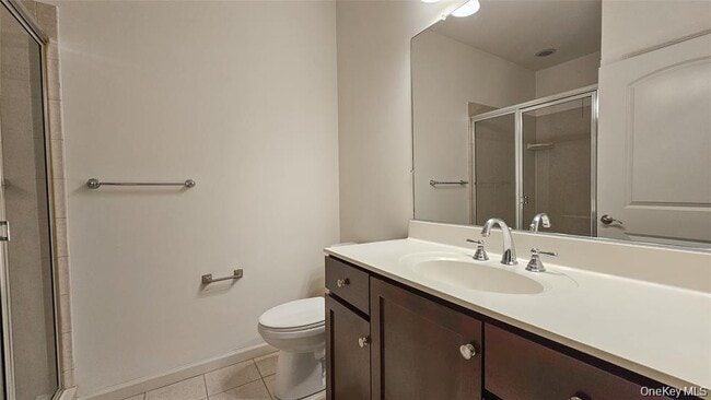 Building Photo - 105 Canter Ct