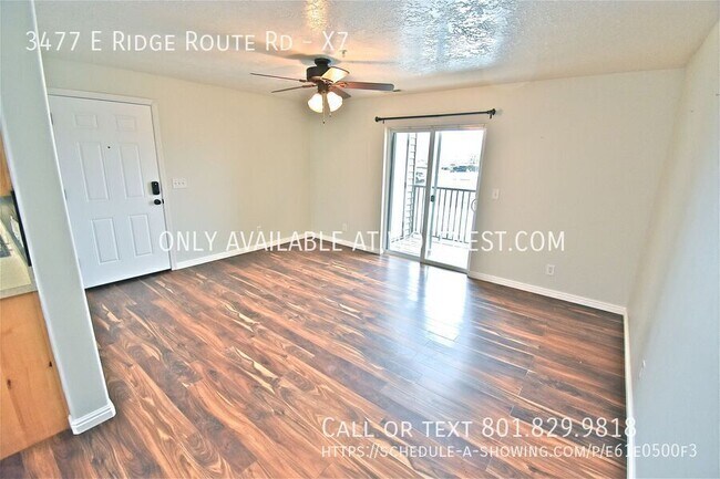 Foto del edificio - 3477 E Ridge Rte Rd