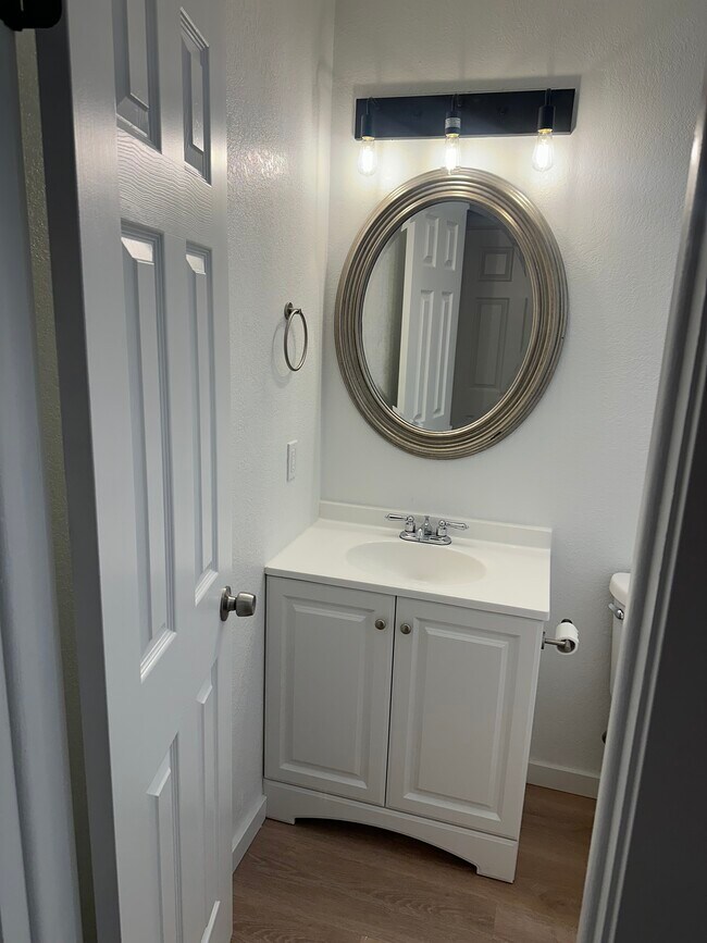 Foto del edificio - 478 Bing Ln