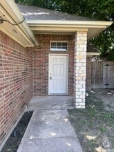 Building Photo - 206 Rentz Pl Cir