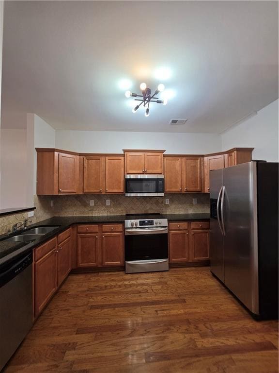 Foto del edificio - 3090 Branham Dr