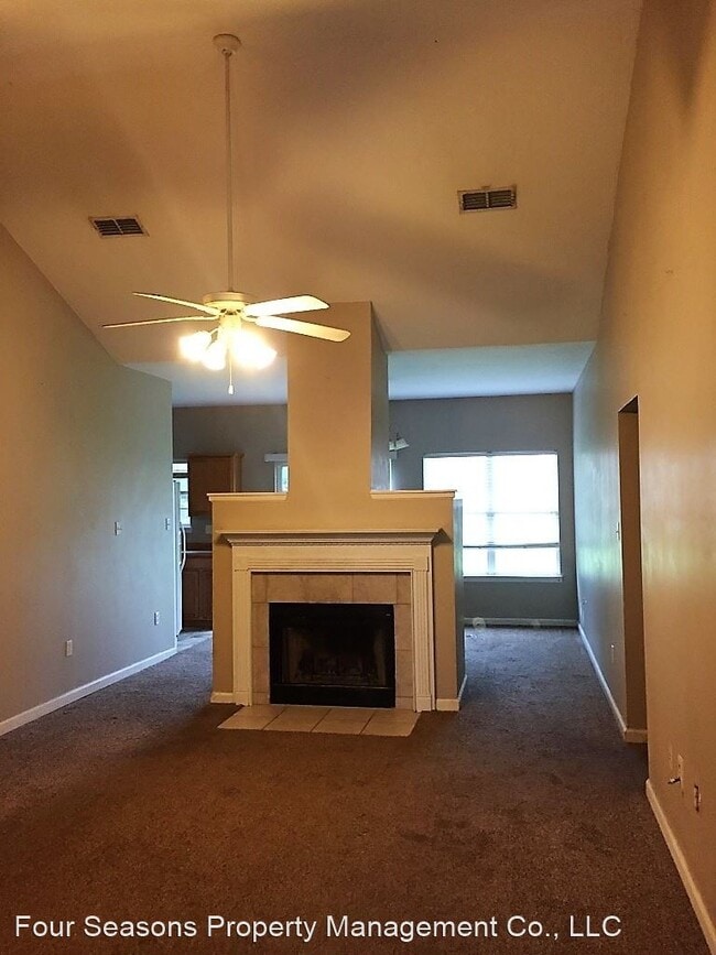 Building Photo - 4 br, 2 bath House - 16060 South April Drive