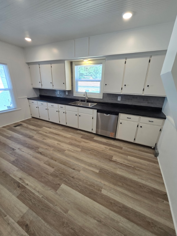 Building Photo - 540 Dunkirk Ave