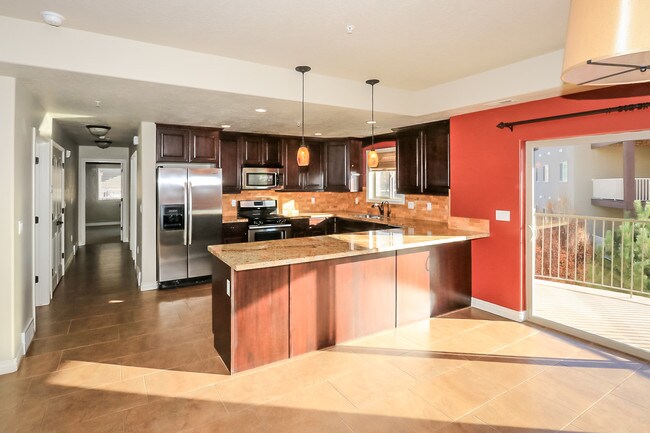 Foto del edificio - 1235 Wolf Hollow Ln
