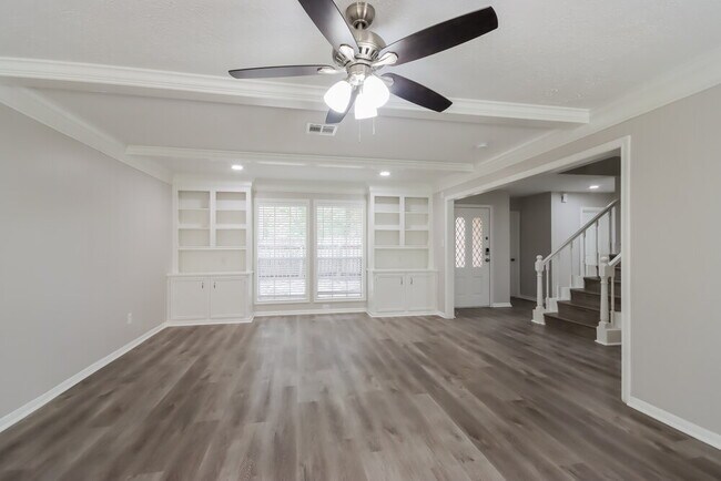 Building Photo - 1807 Hamlin Valley Dr