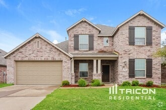 Building Photo - 1620 Village Creek Dr