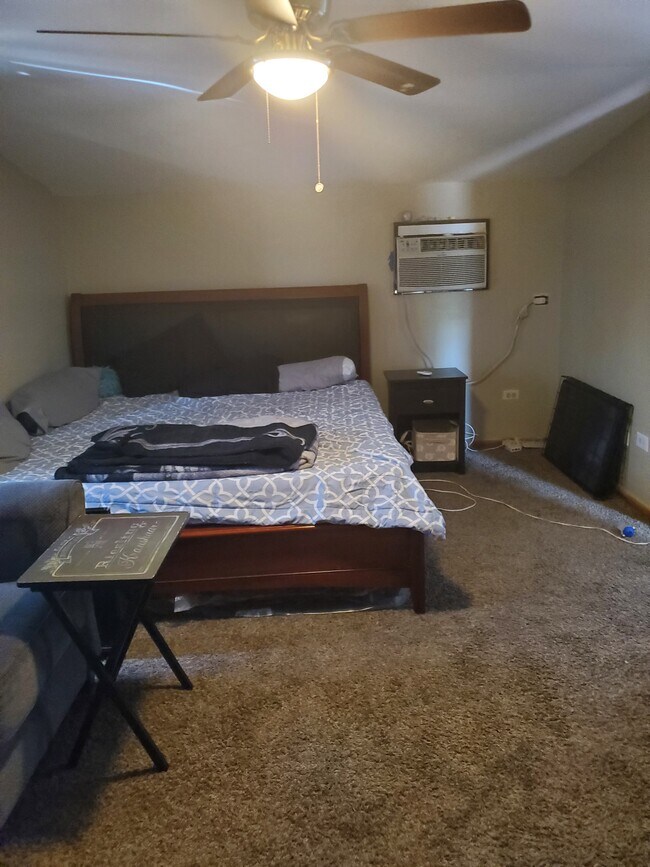 Bedroom 1 - 3336 N Oriole Ave