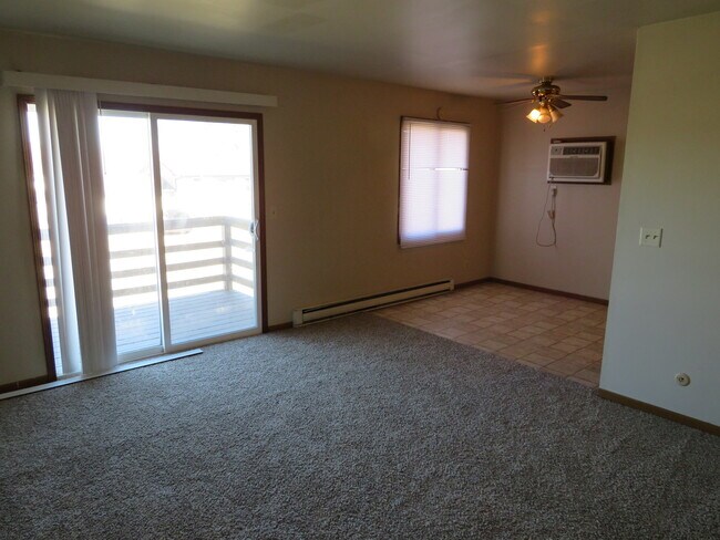 Foto del edificio - 2304 Ashland Dr