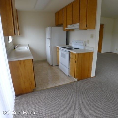 Building Photo - 848 San Carlos Ave