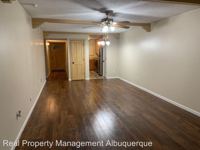 Foto del edificio - 1330 Grande Blvd SE