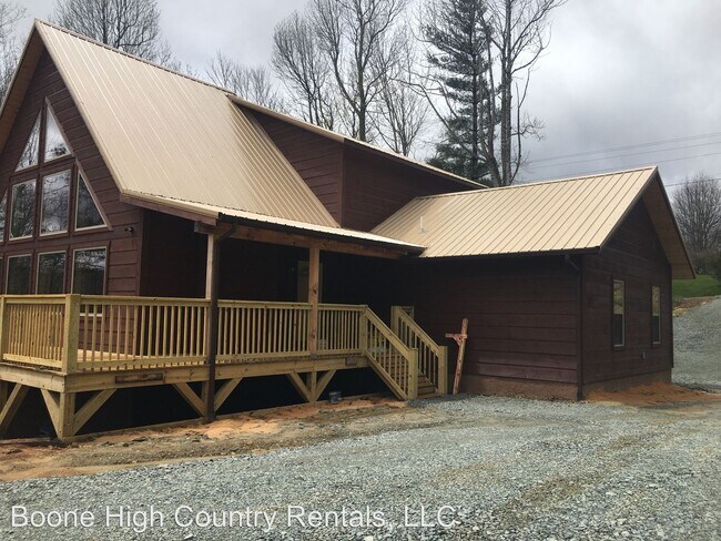 Building Photo - 1425 Snaggy Mountain Blvd