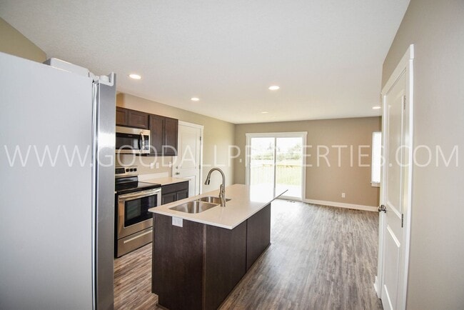 Building Photo - Don't Miss this Wonderful Deal in Desoto!!...