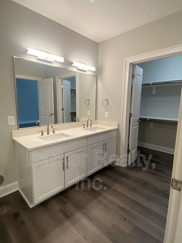 Foto del edificio - 414 S White St