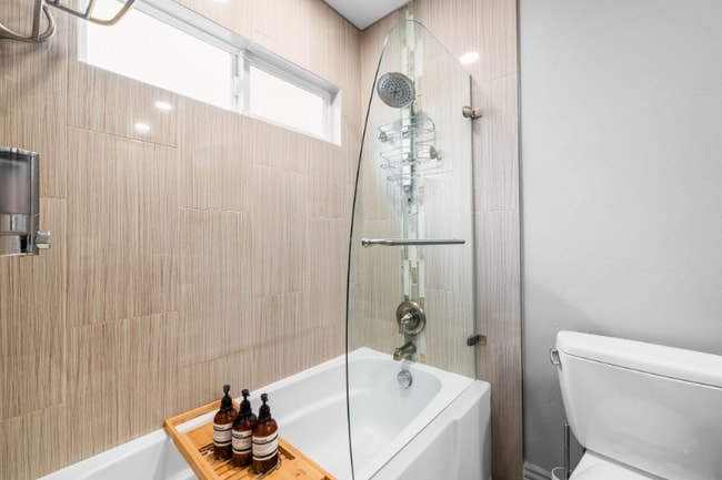 Building Photo - 5842 Soledad Mountain Rd