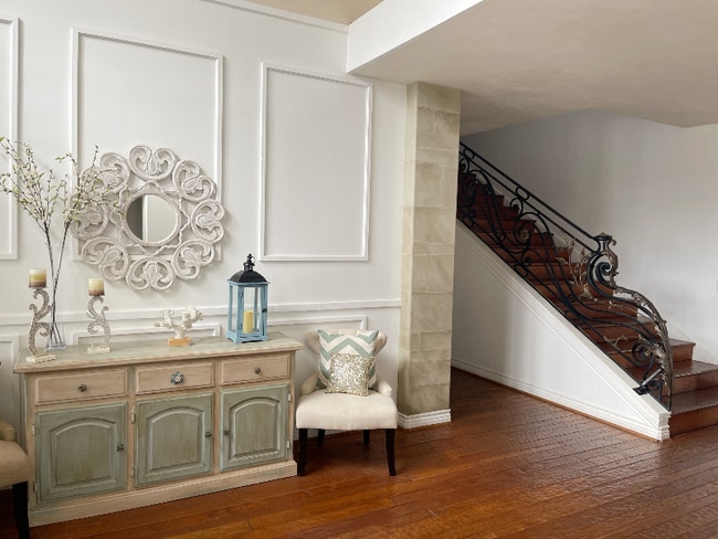 Photo - 29570 Spotted Bull Ln House