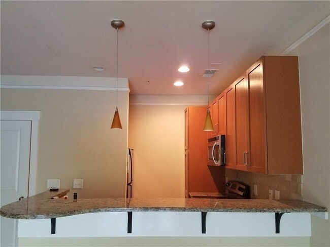 Building Photo - 216 Semel Dr