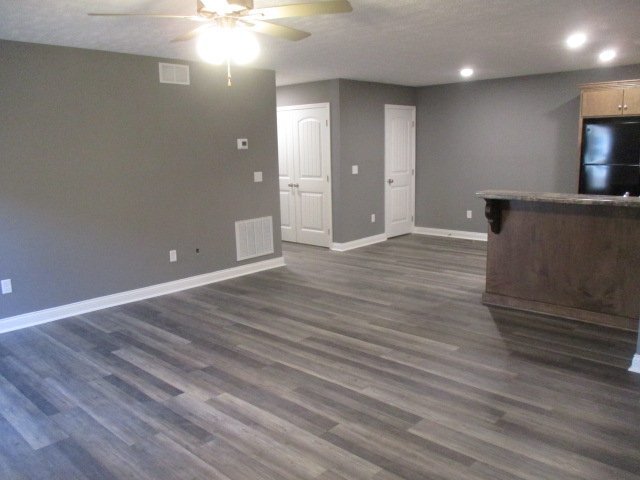 Building Photo - 1504 Commerce Dr