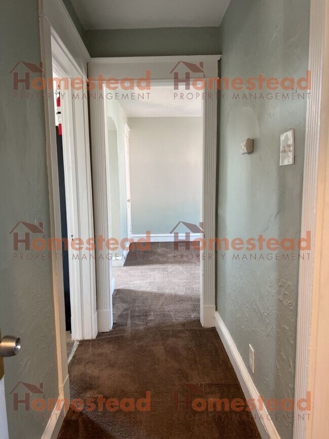 Foto del edificio - 207 Long Ln